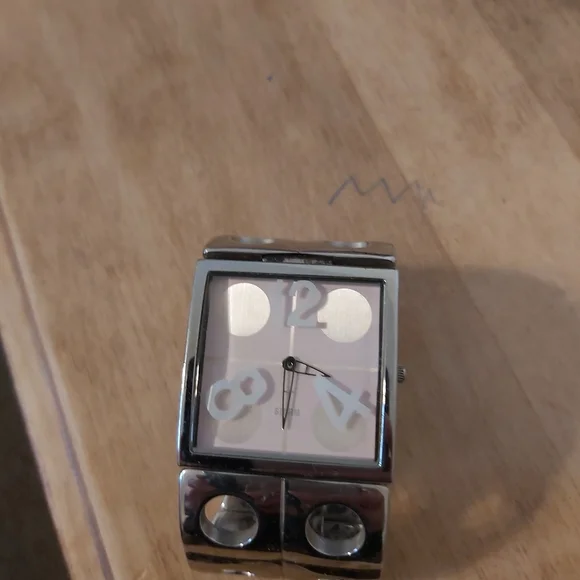 Storm watch - Picture 2 of 3